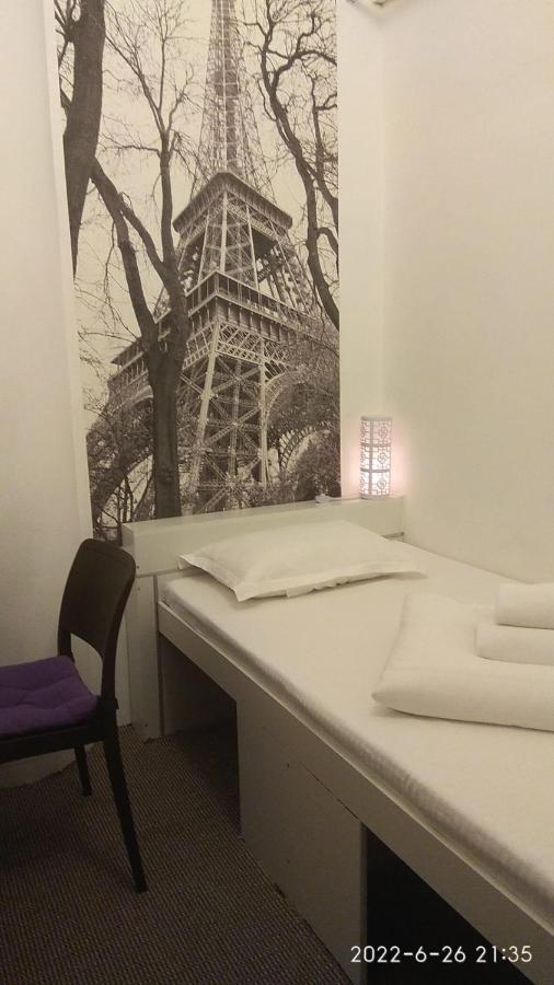 Хостел 689Capsulehotel&Coffee Almaty Extérieur photo